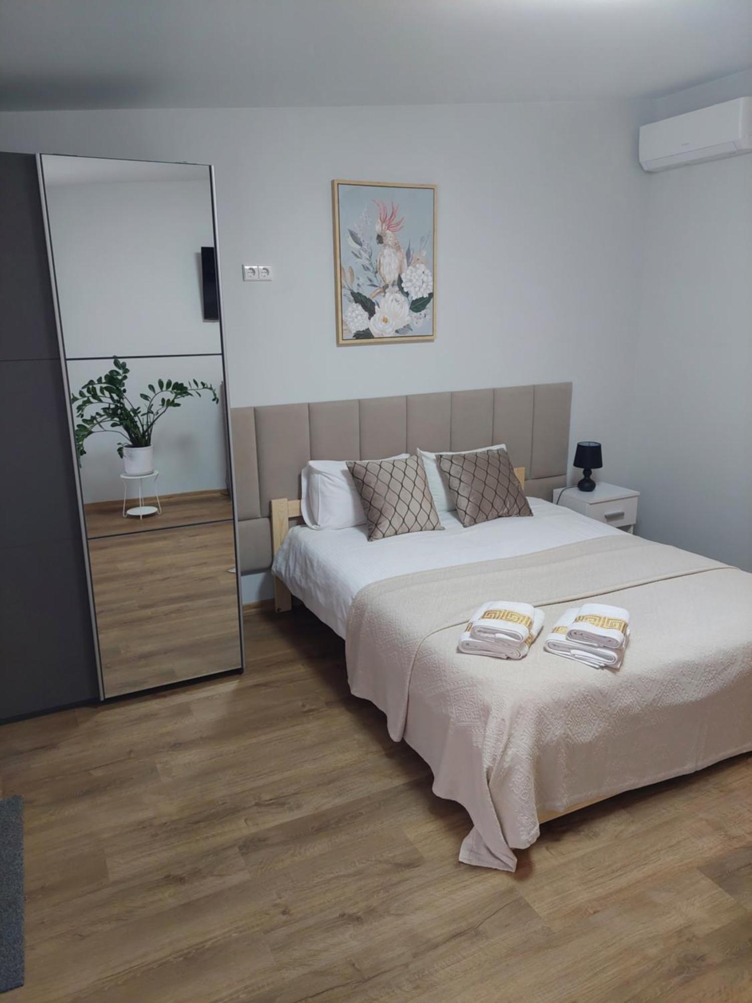 Lapiu Ola Appartement Utena Buitenkant foto