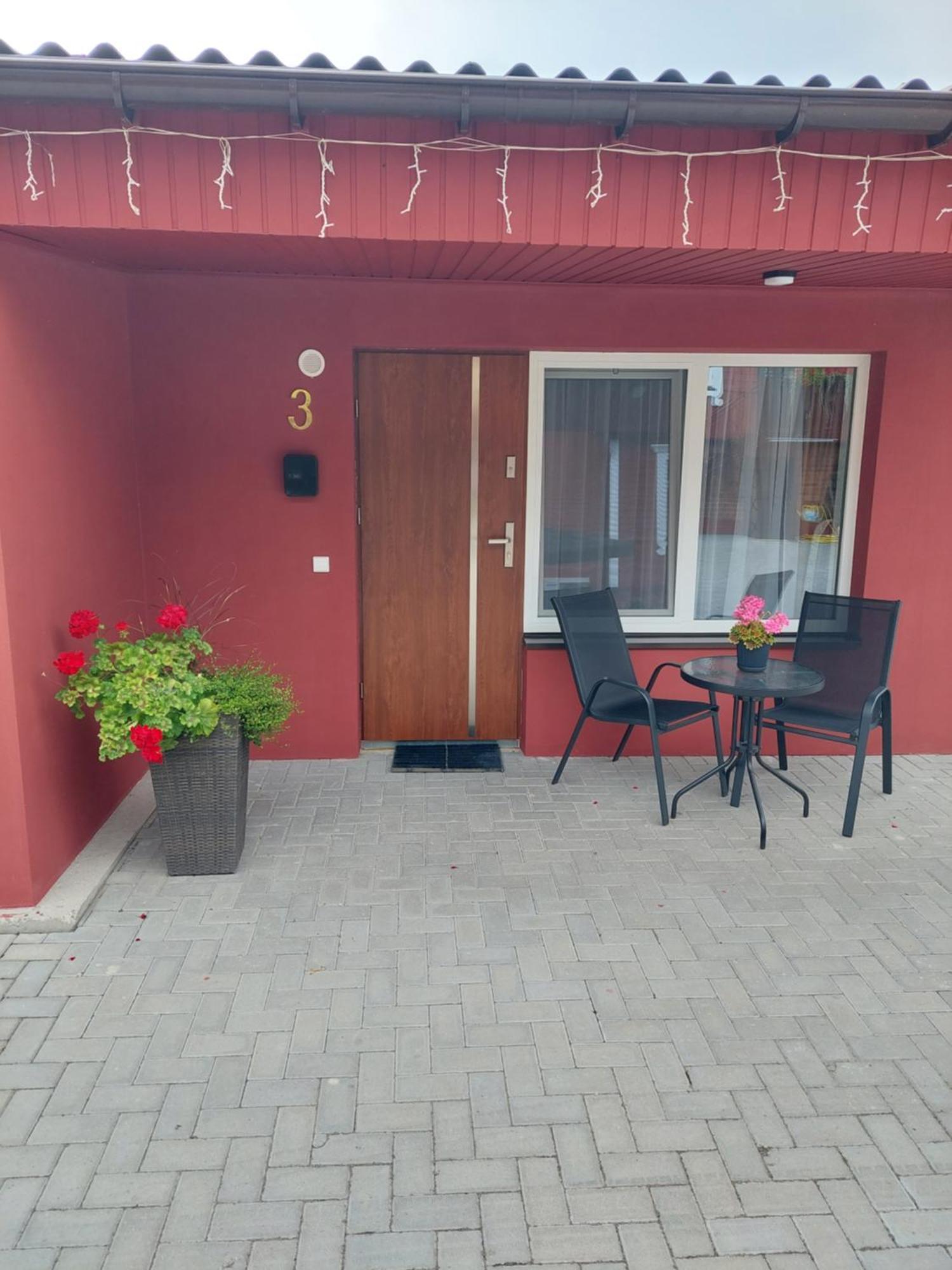 Lapiu Ola Appartement Utena Buitenkant foto